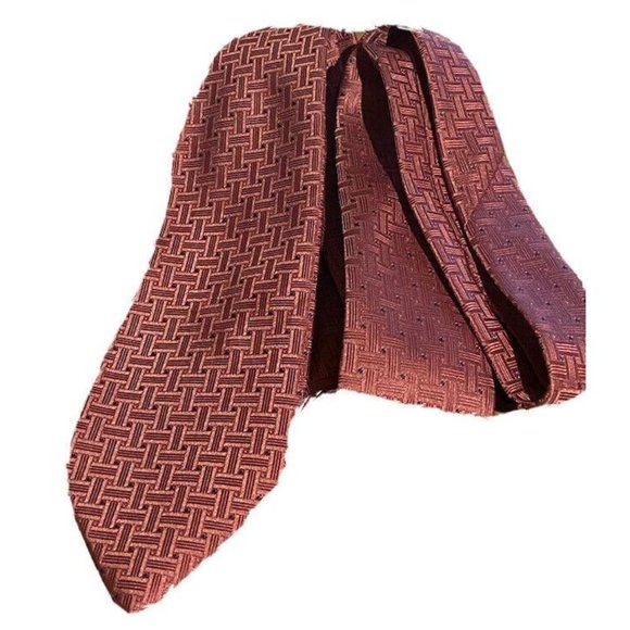 Surrey Pink Silk Blend Men’s Tie Polka Dot Patterned Preppy Formal Business Fun - Picture 5 of 8